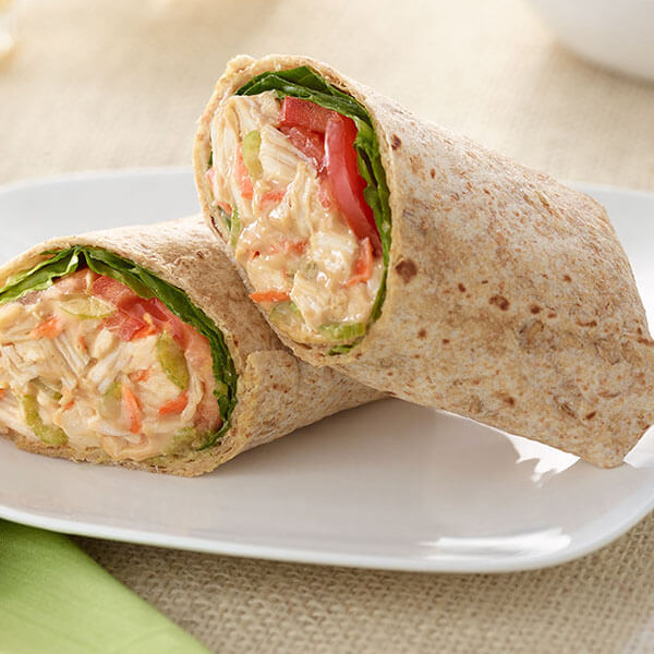 SKIPPY<sup>®</sup> Oriental Chicken and Peanut Butter Wraps / SKIPPY<sup>®</sup> Orientalisk Kyckling och Jordnötssmörwraps