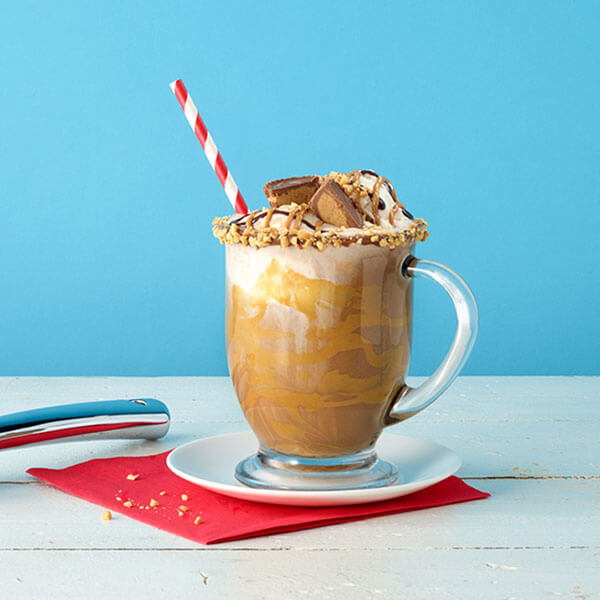 SKIPPY<sup>®</sup> Peanut Butter Hot Chocolate Float / Peanut Butter Hot Chocolate Float – Recipes