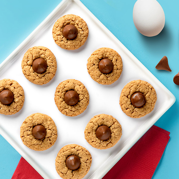 Peanut Butter Chocolate Drop Cookies / Kakor med jordnötssmör och chokladdroppar